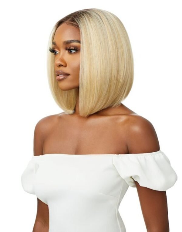 Outre Perfect Hairline HD Wig - Jenisse - Image 2
